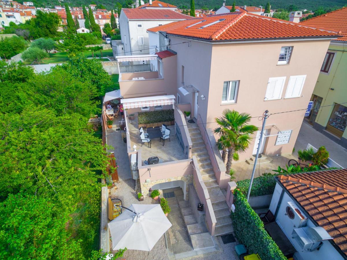 Apartments Punat Downtown Экстерьер фото
