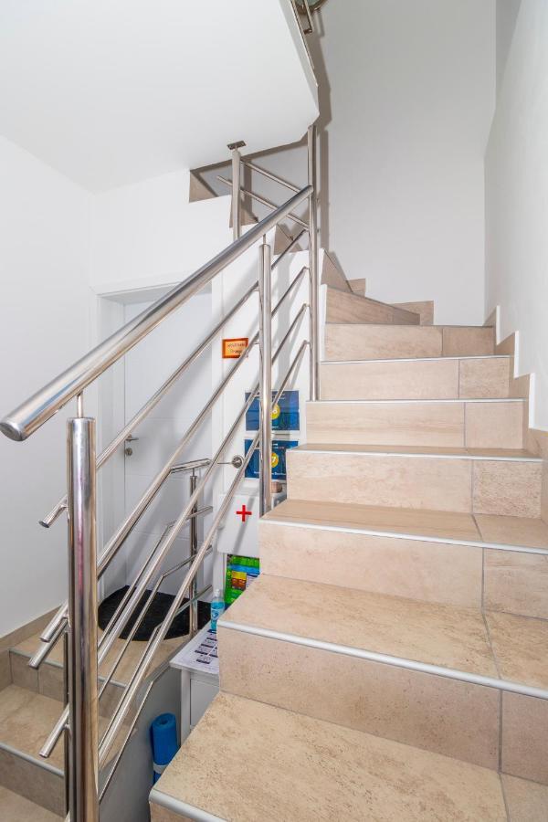 Apartments Punat Downtown Экстерьер фото